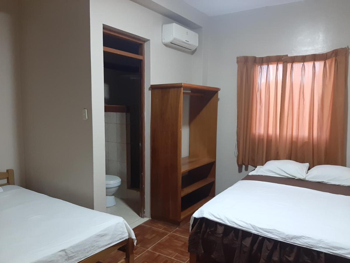 Hospedaje El Emperador Hotel ปูคาลปา ภายนอก รูปภาพ