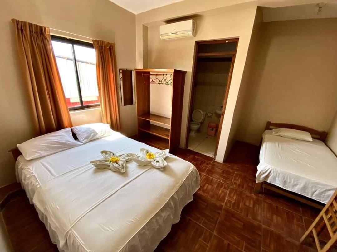 Hospedaje El Emperador Hotel ปูคาลปา ภายนอก รูปภาพ