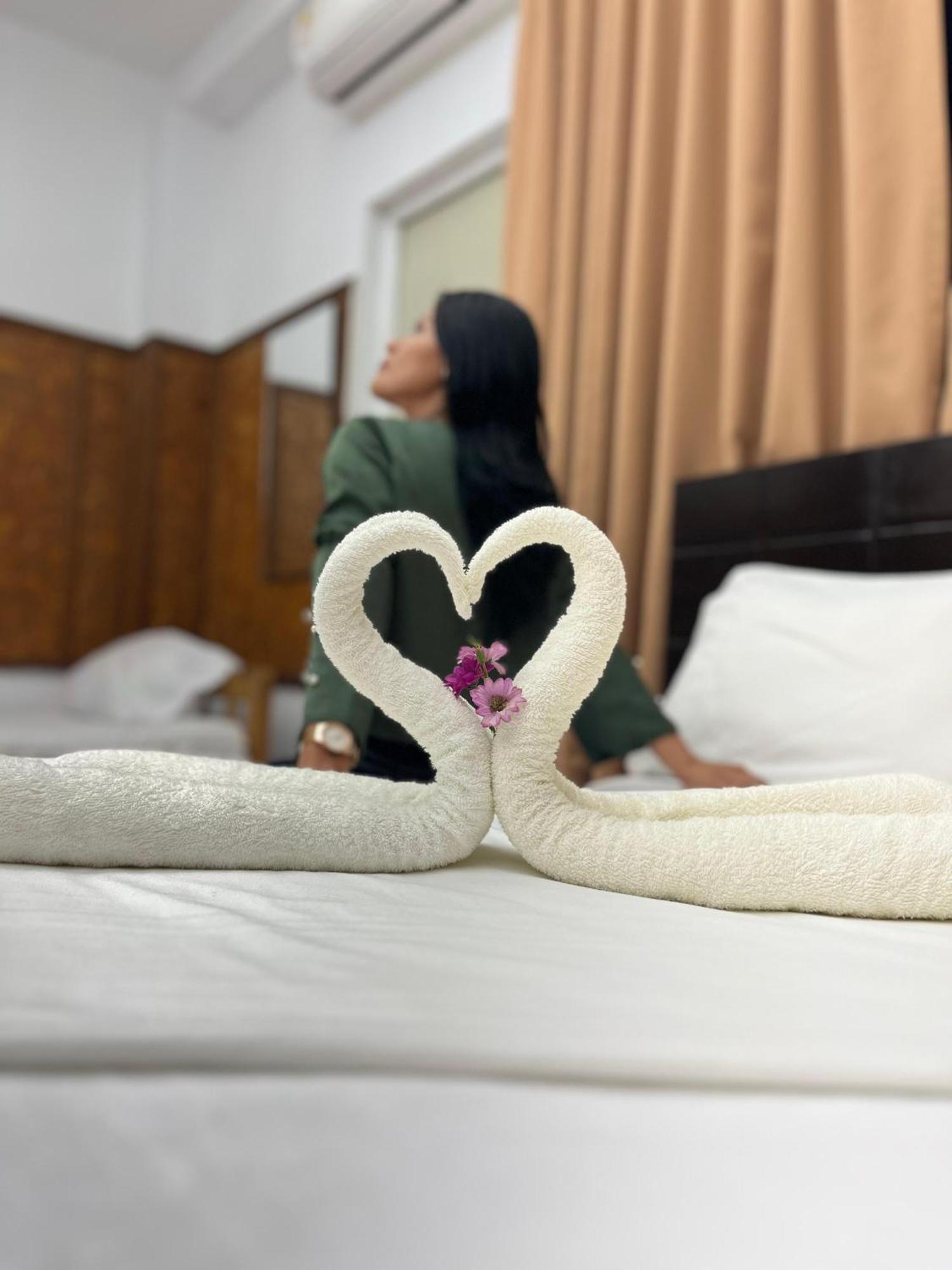 Hospedaje El Emperador Hotel ปูคาลปา ภายนอก รูปภาพ