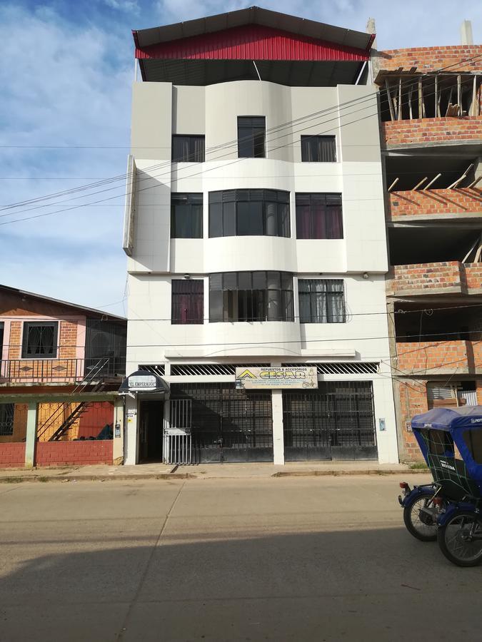 Hospedaje El Emperador Hotel ปูคาลปา ภายนอก รูปภาพ