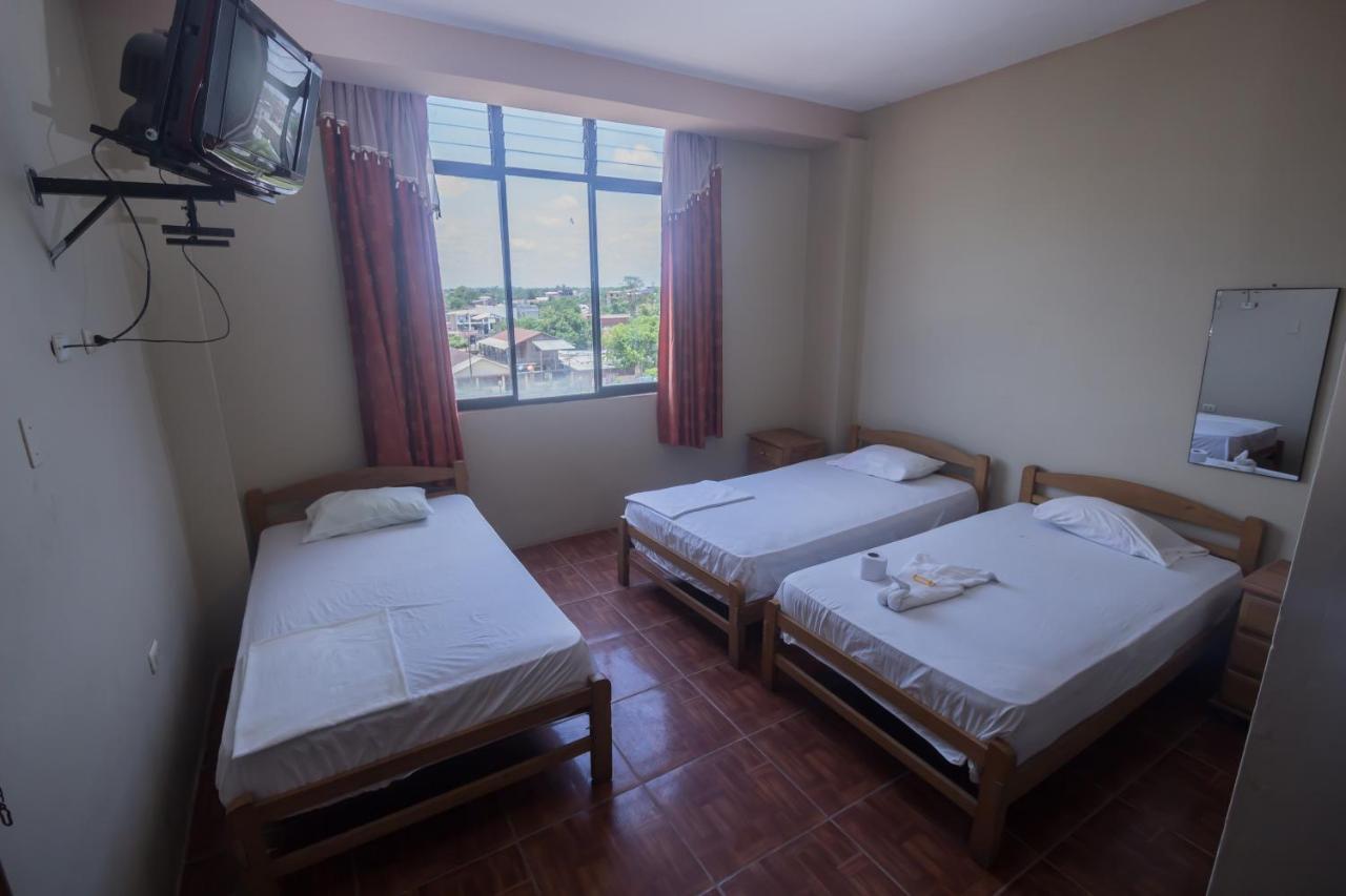 Hospedaje El Emperador Hotel ปูคาลปา ภายนอก รูปภาพ